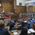 И пети дан скупштинске расправе завршен уз полемике: Поред ребаланса буџета теме и Косово, војни рок и Беливук...