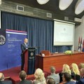 Ђурић и Гојковићева честитали бруцошима почетак школске године